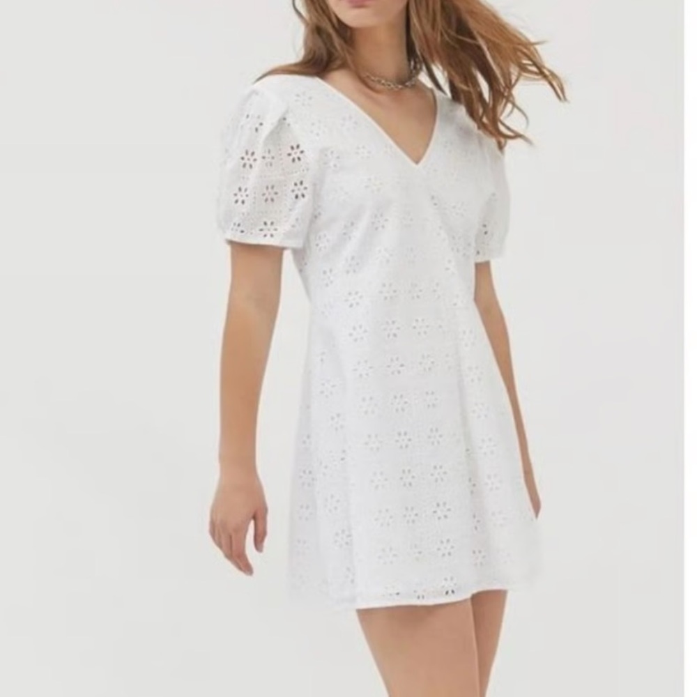 Urban Outfitters Josie Eyelet Puff Sleeve Mini Dress White Milkmaid Coquette-M